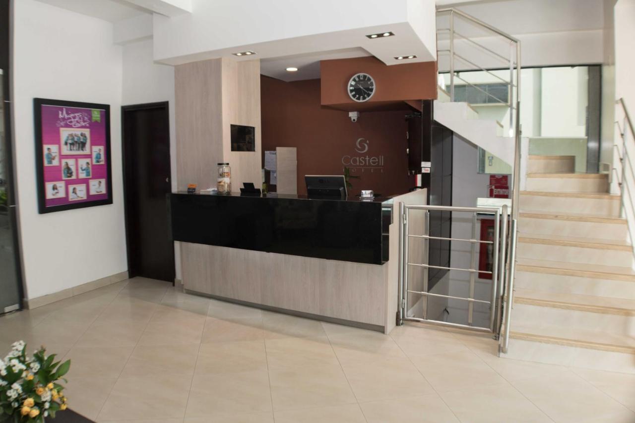 Hotel Castell - Cerca Del Aeropuerto กวายากิล ภายนอก รูปภาพ